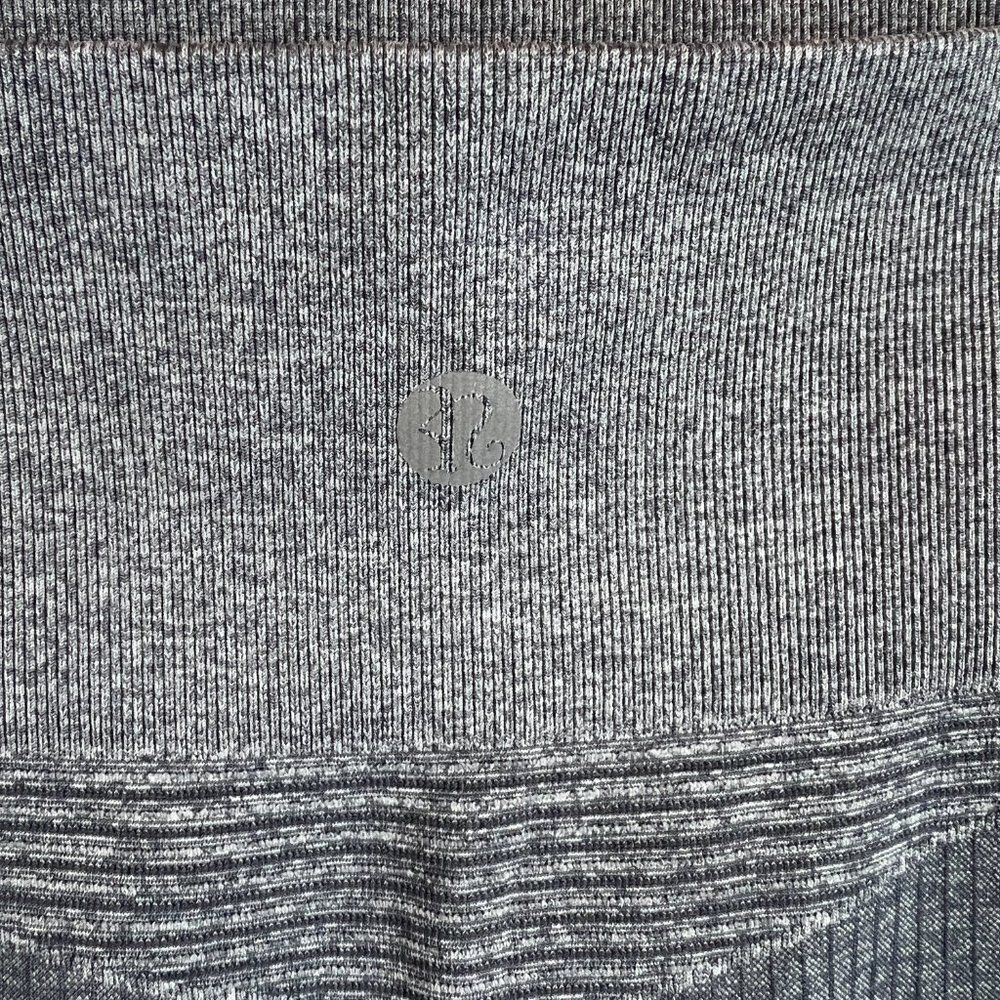 RUNNING GIRL set of 2 gray pink knit stretch leggings pants athletic S NWOT - Picture 6 of 8
